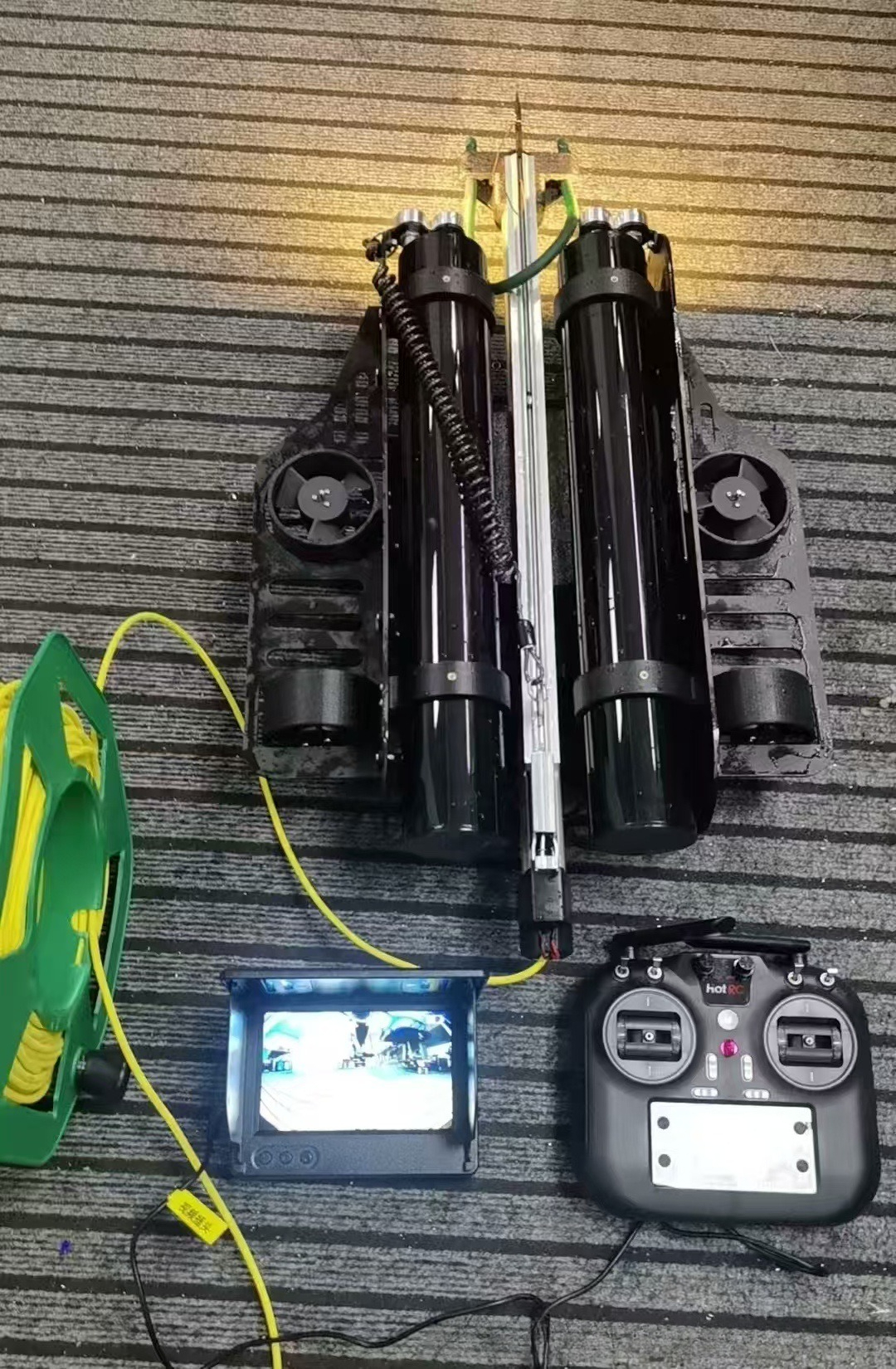Robot fish finder ultra-clear  - Fish Finder review and price